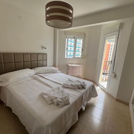La Torre Sol Y Playa Apartment Бенидорм Екстериор снимка